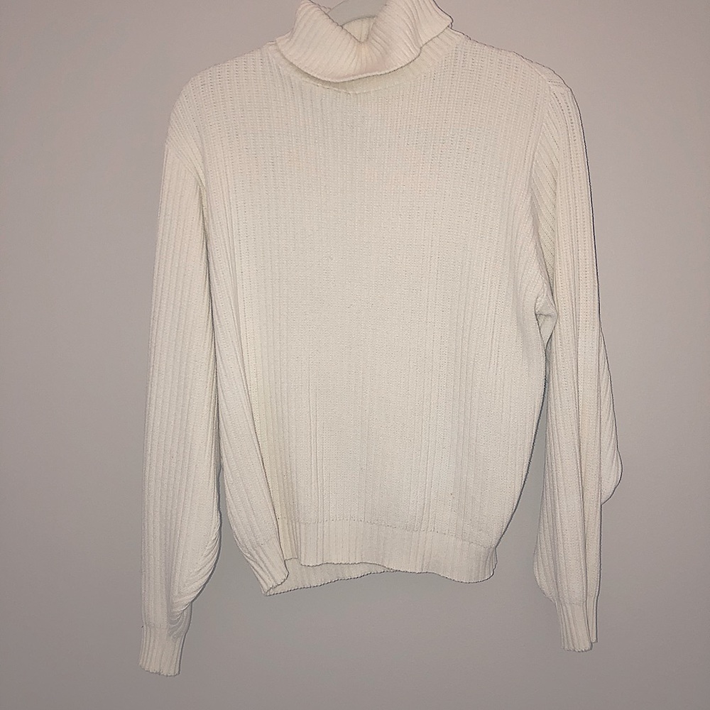 Thick Oversized White Turtleneck